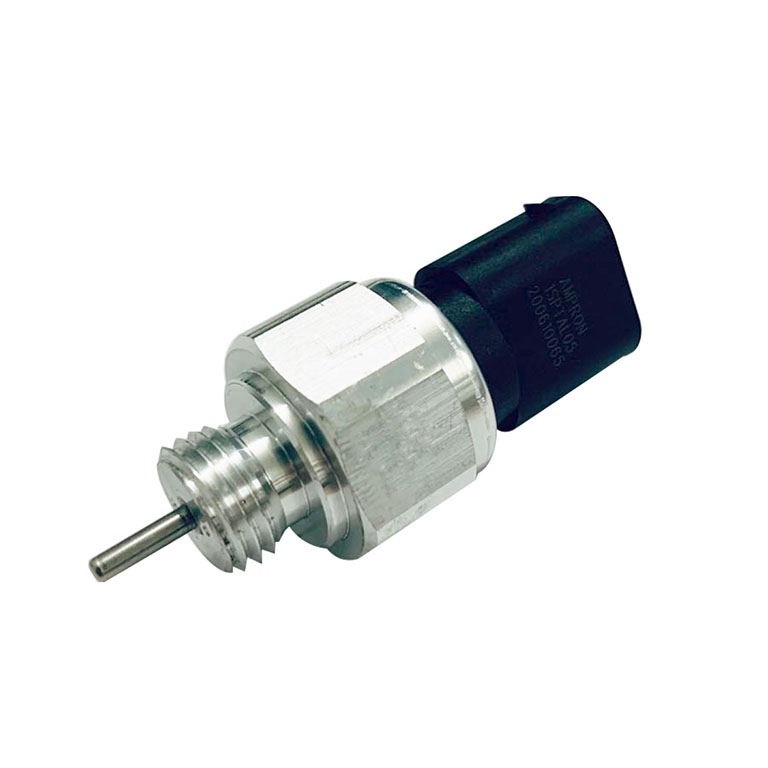 Vehicle-mounted refrigerator pressure sensor